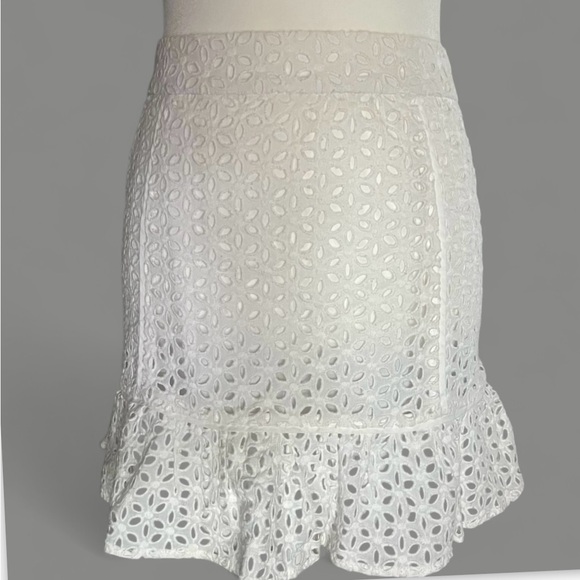 Pins And Needles Skirt Size 8 Urban Outfitters Floral Mini Skirt  Lace Lined - Picture 1 of 12